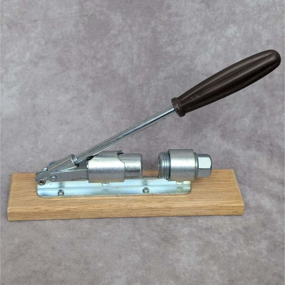 Deluxe Nut Cracker Machine Steel Wood Base Original Box 23557 Made in Taiwan